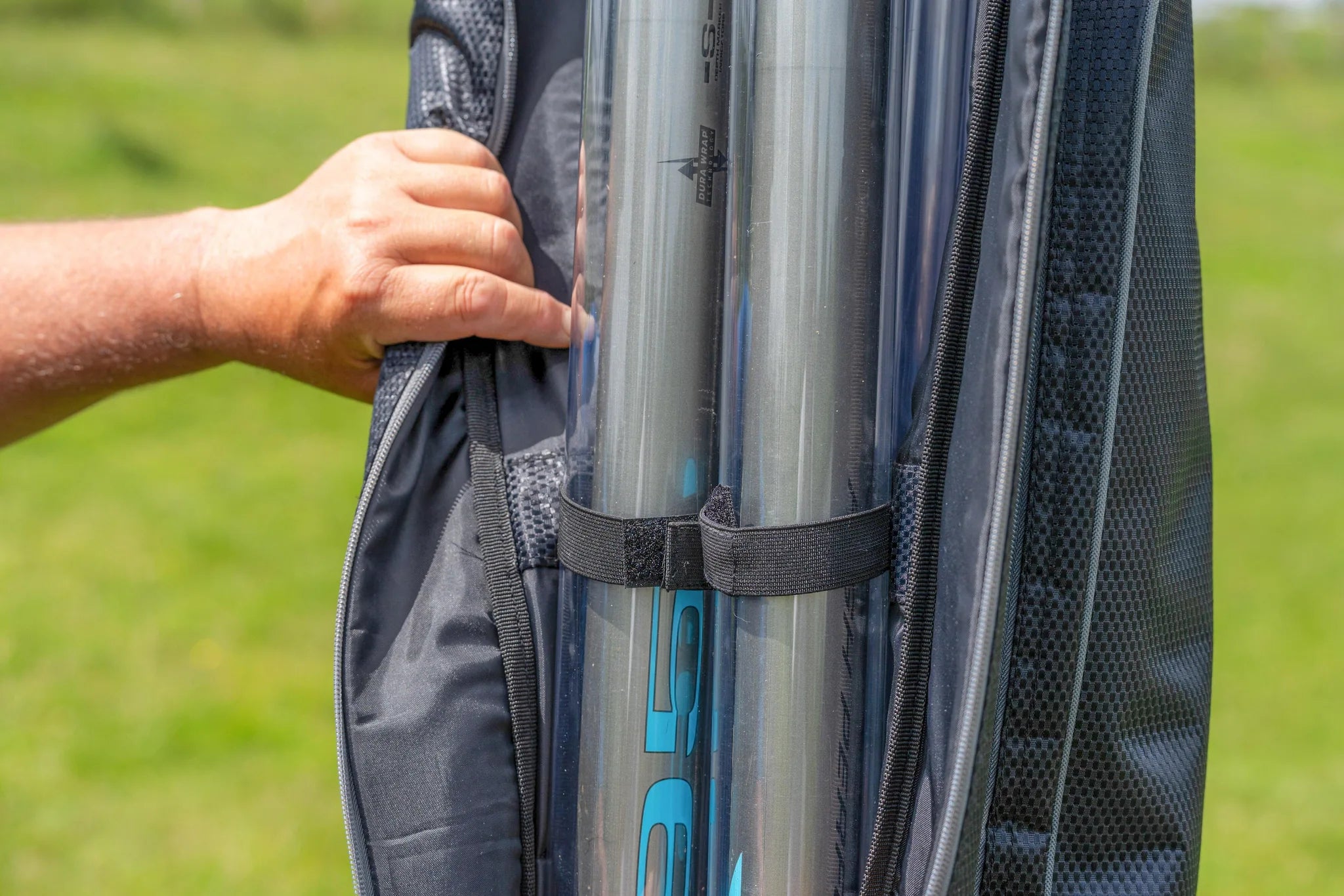Preston Competition XS 6 Tube Holdall met intern bevestigde hengelkokers