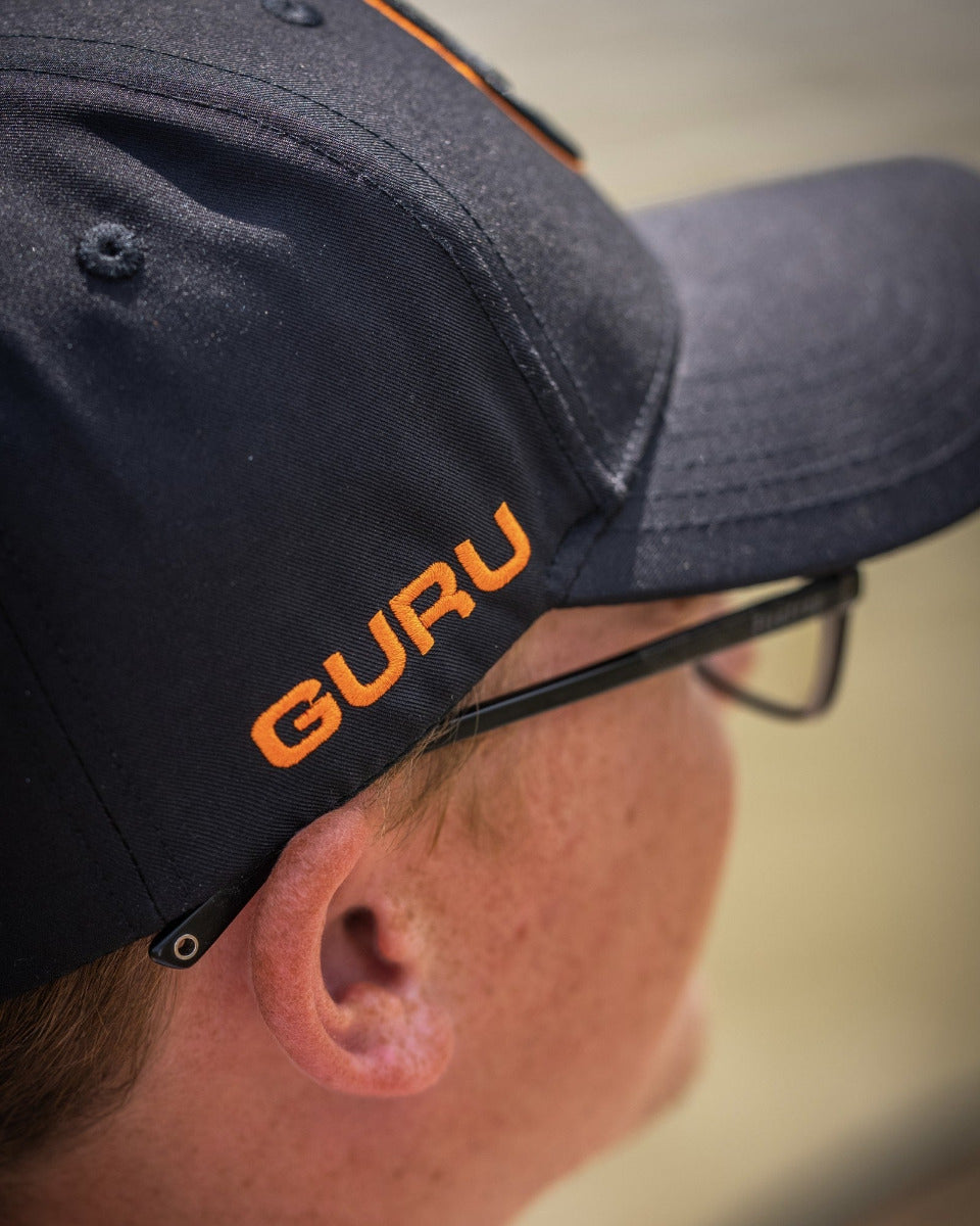 Guru black 3D cap