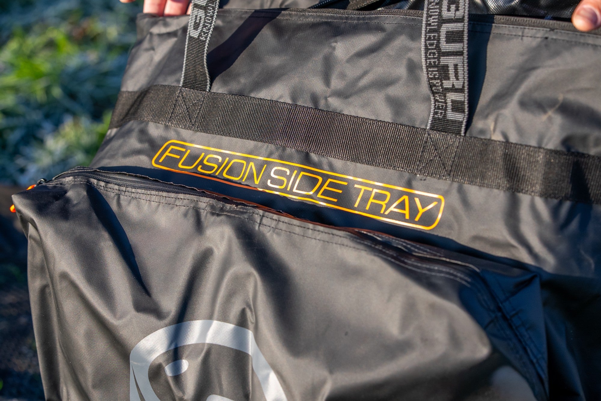 GLG056-guru-fusion-side-tray-bag