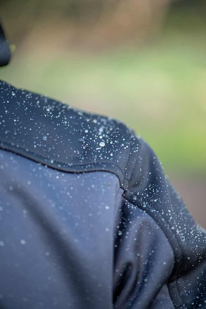 WIND BLOCKER JACKET - π