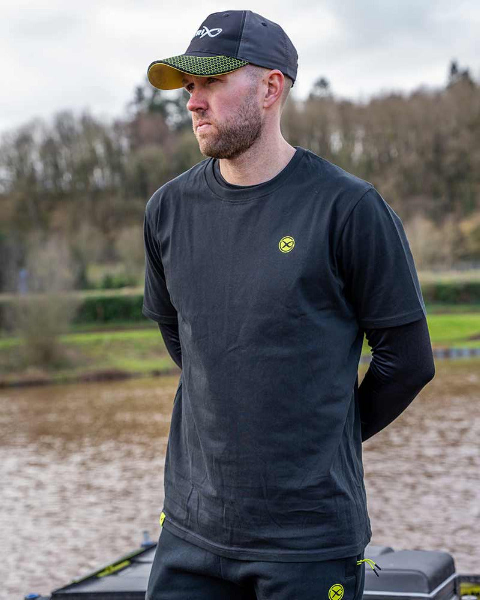 Matrix black mini logo t-shirt