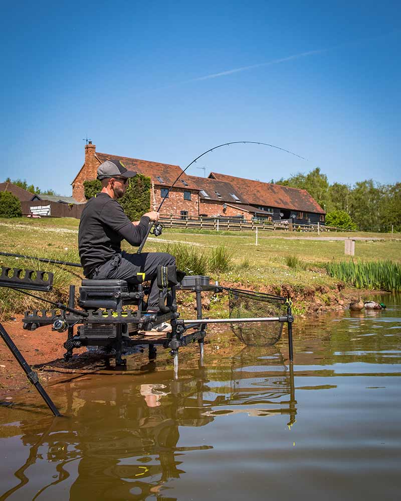 HORIZON X ULTRA PRO COMMERCIAL FEEDER ROD