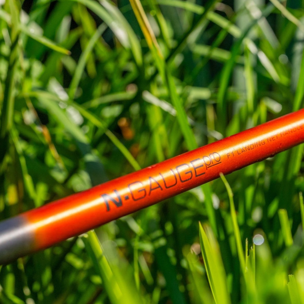 GRD275-n-gauge-pro-f1-landing-net-handle-270