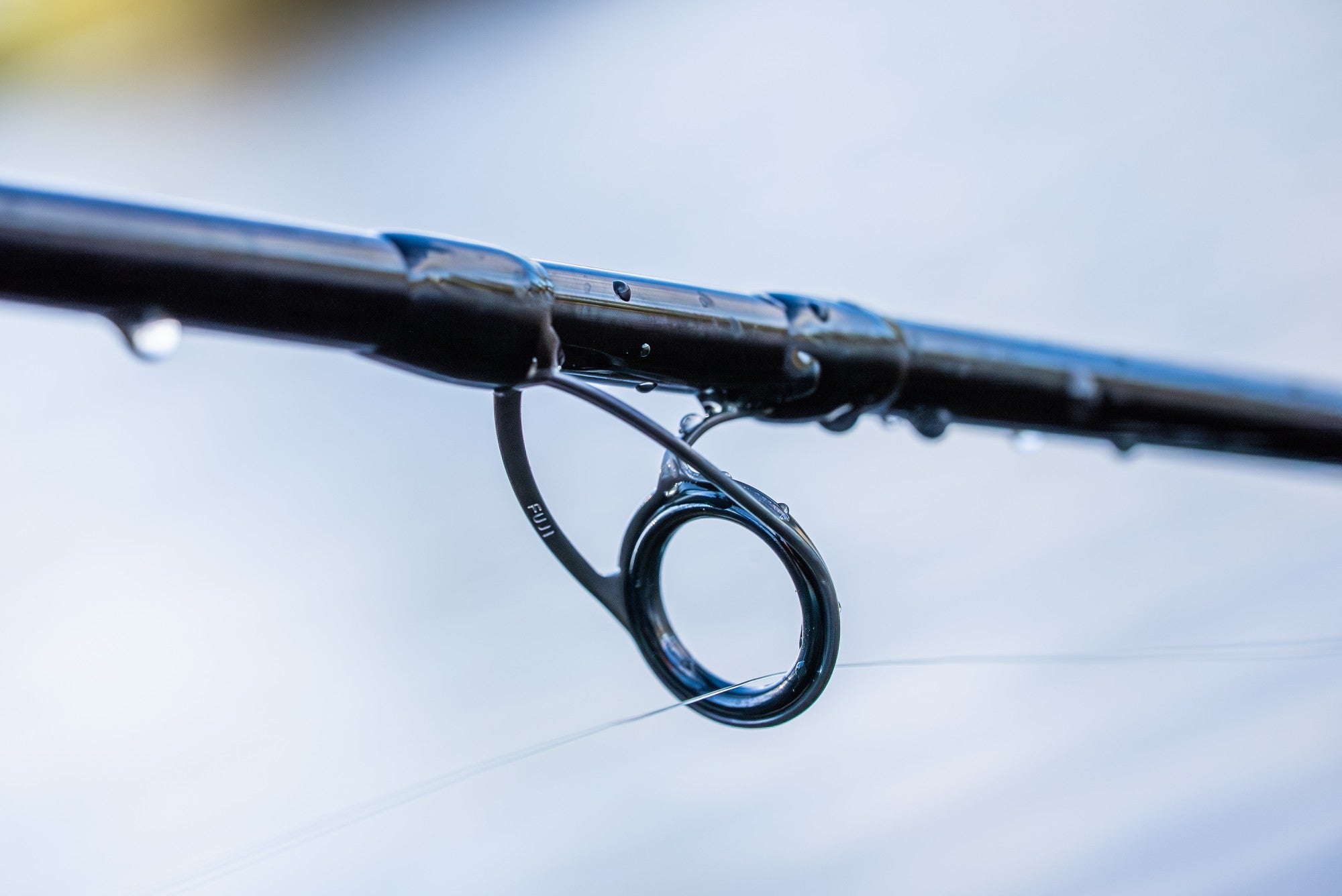 AVENTUS R - RODS