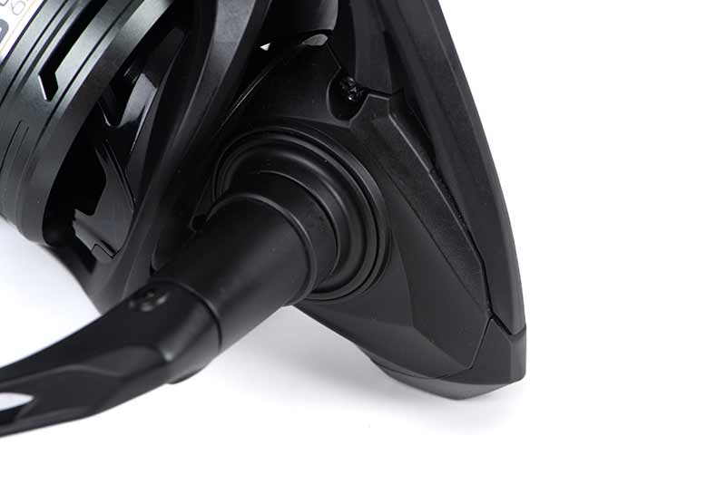 AQUOS ULTRA 6000 REEL