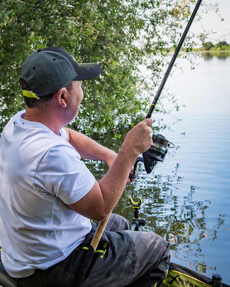 AQUOS ULTRA 6000 REEL