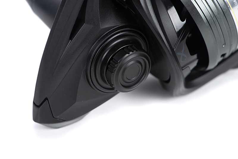 AQUOS ULTRA 6000 REEL