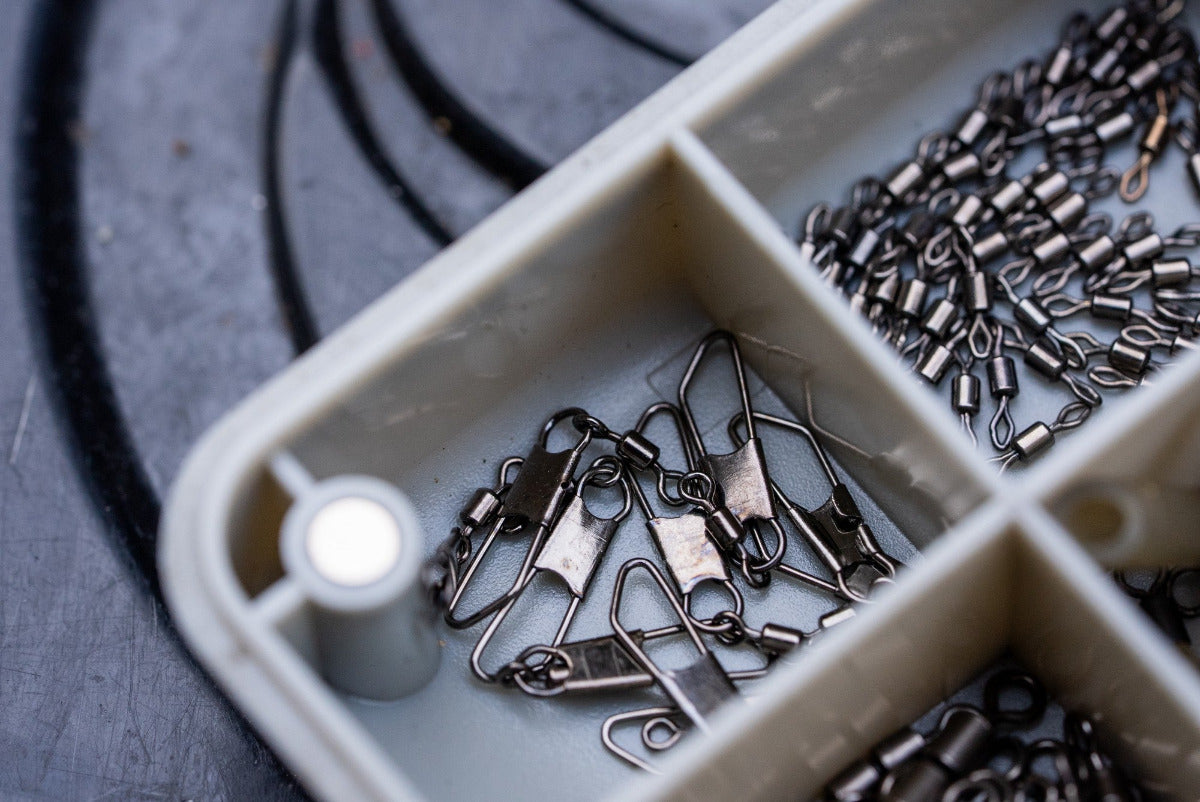 Guru size 14 snap link and swivel