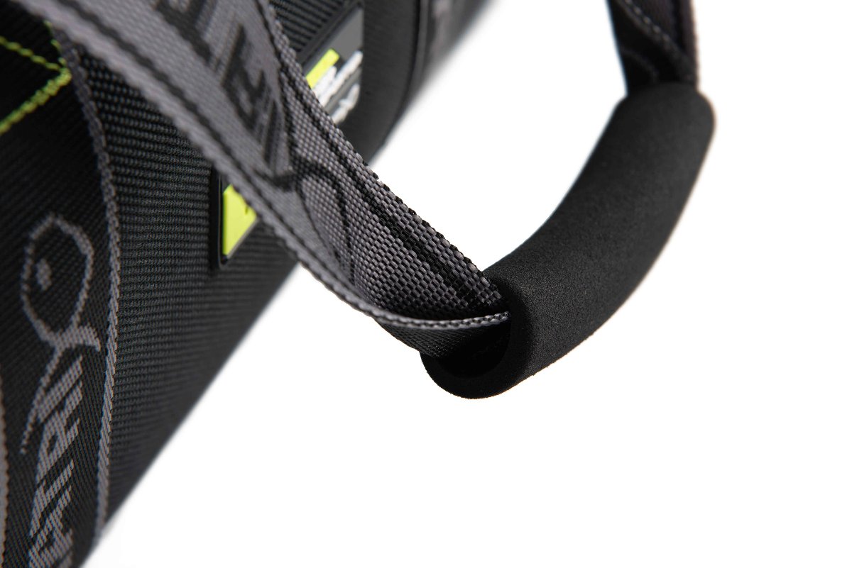 LEISTUNGSTRANSPORTER