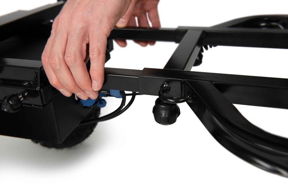 LEISTUNGSTRANSPORTER