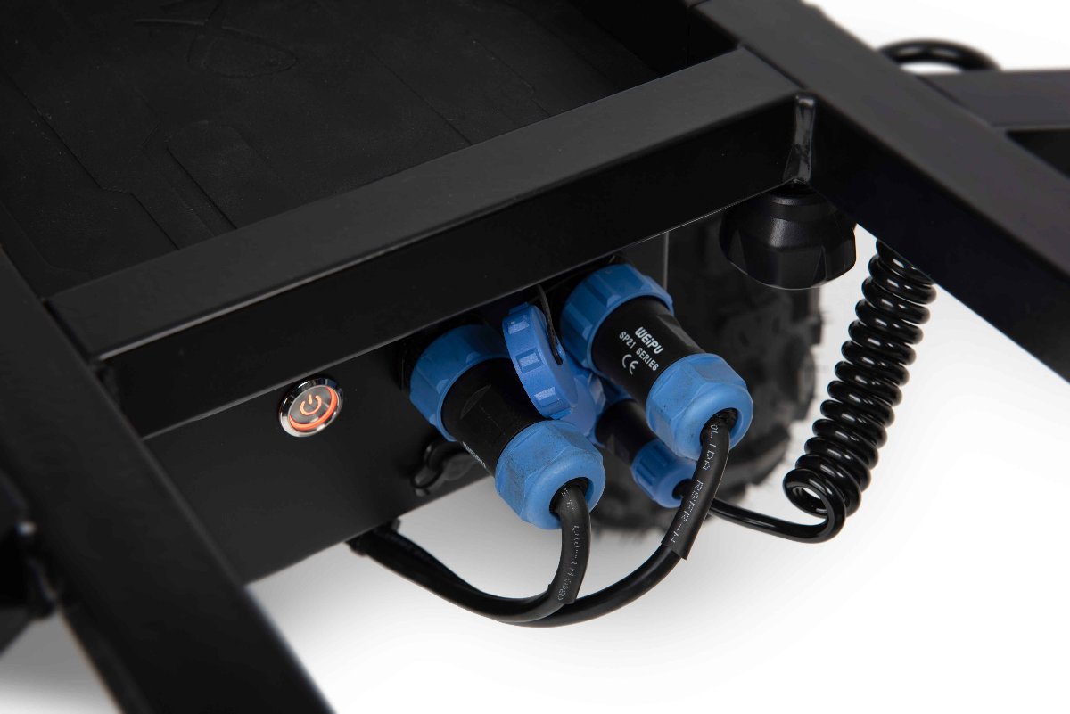 LEISTUNGSTRANSPORTER