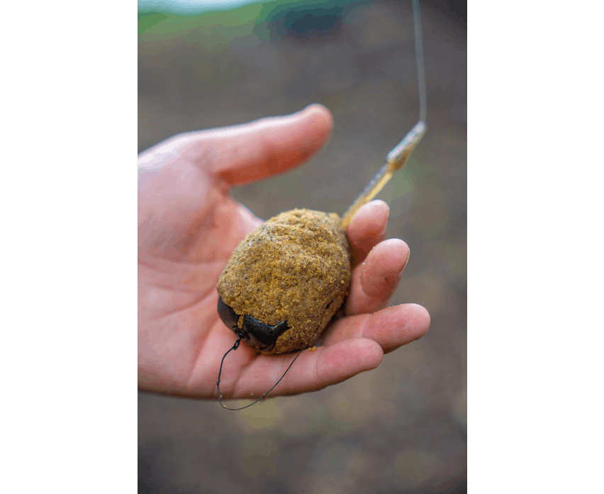 Korum-Arrowhead-Distance-Method-Feeder