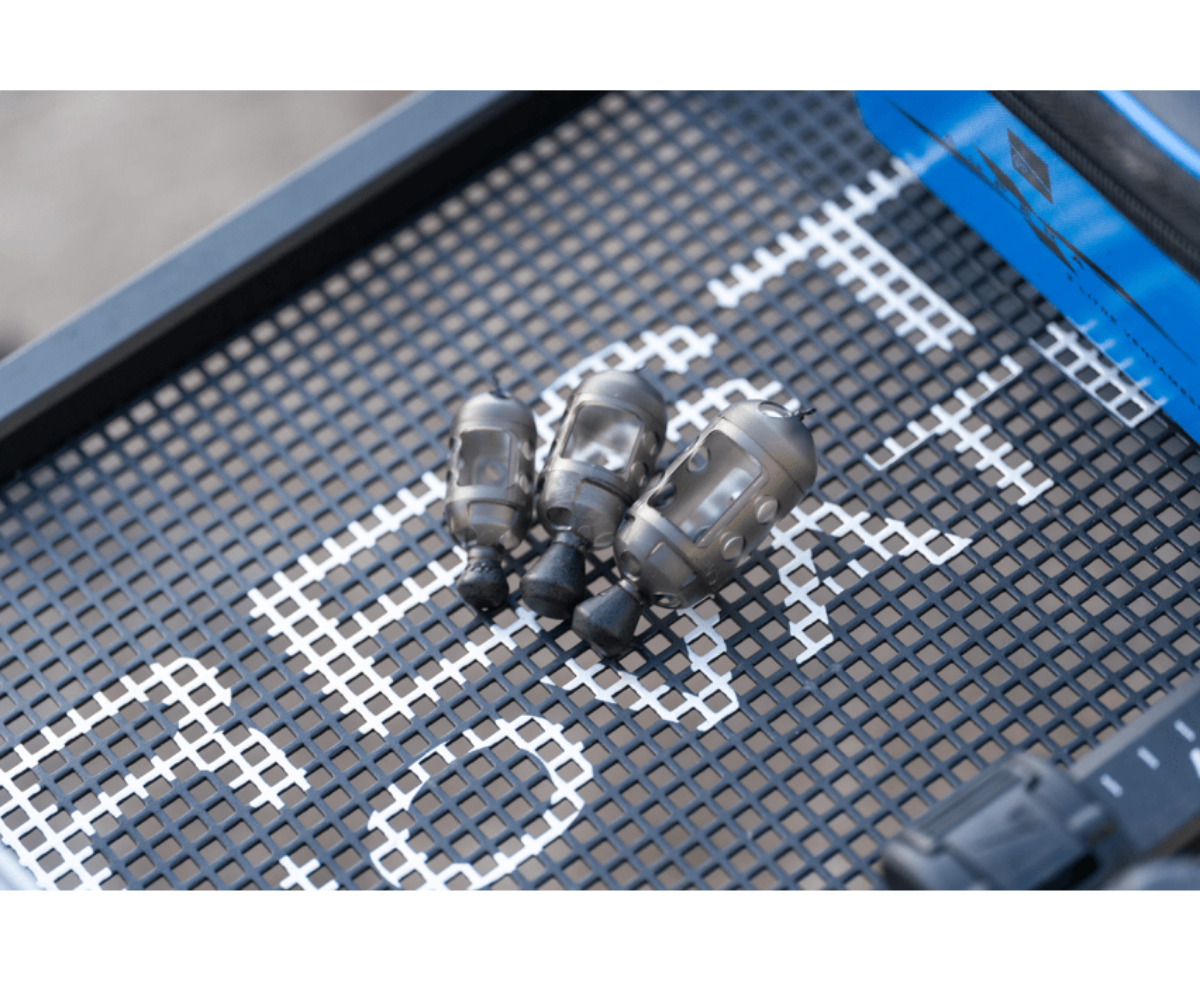 Preston carp maggot feeders