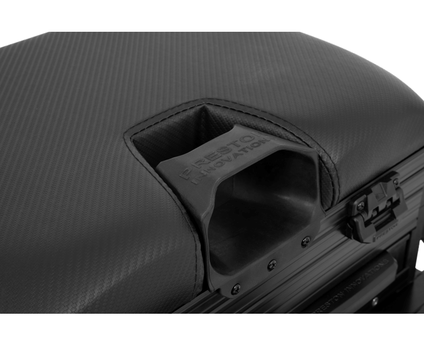 P0120038_Preston-ignition-sl-seatbox