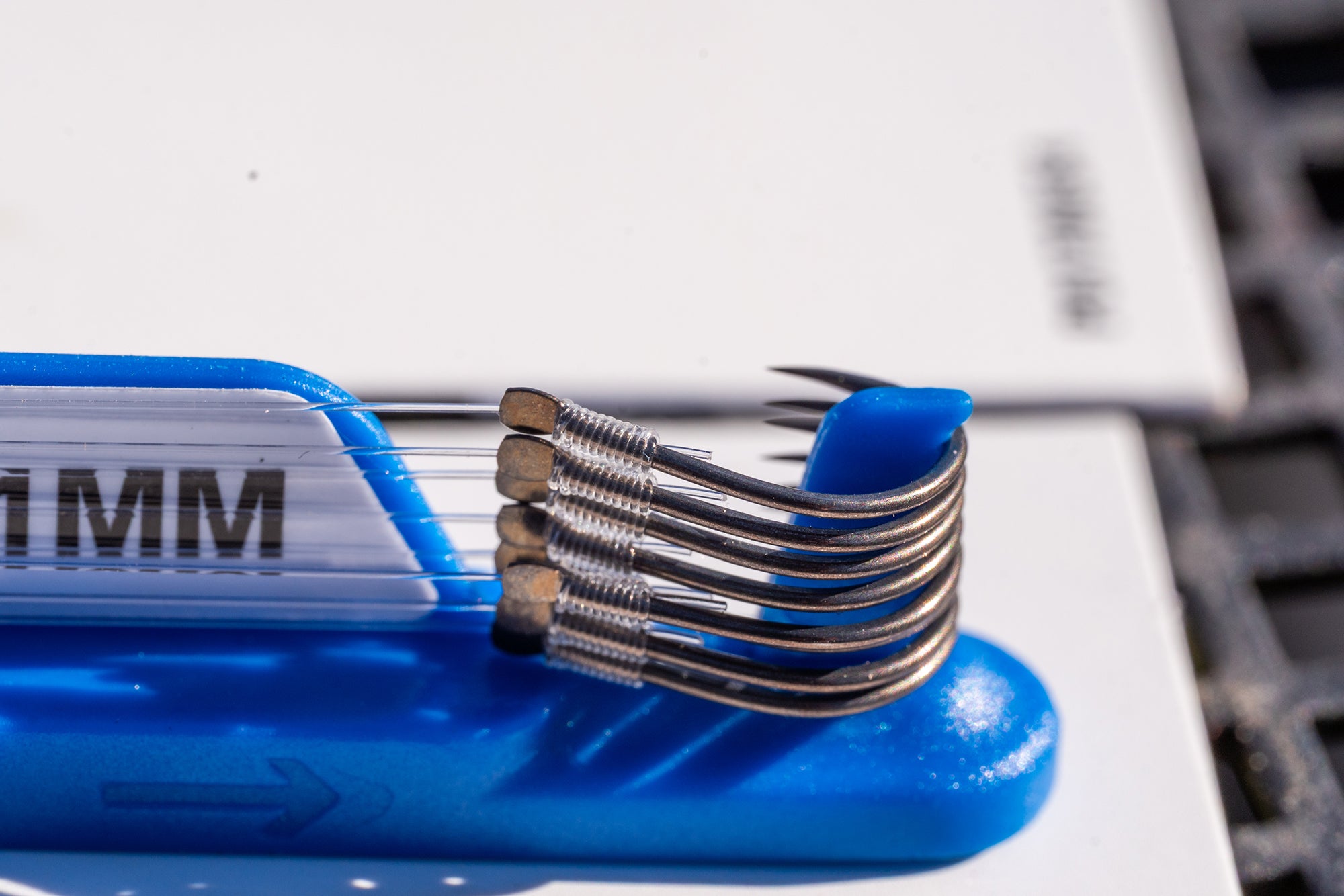 XS02-B MAG STORE HOOKLENGTH 6” - 15CM