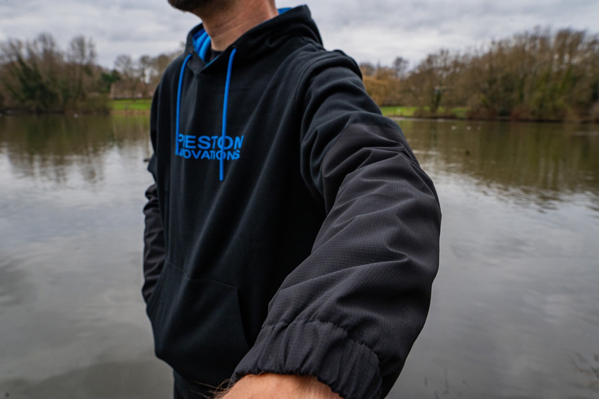 HYDROTECH PULLOVER HOODIE