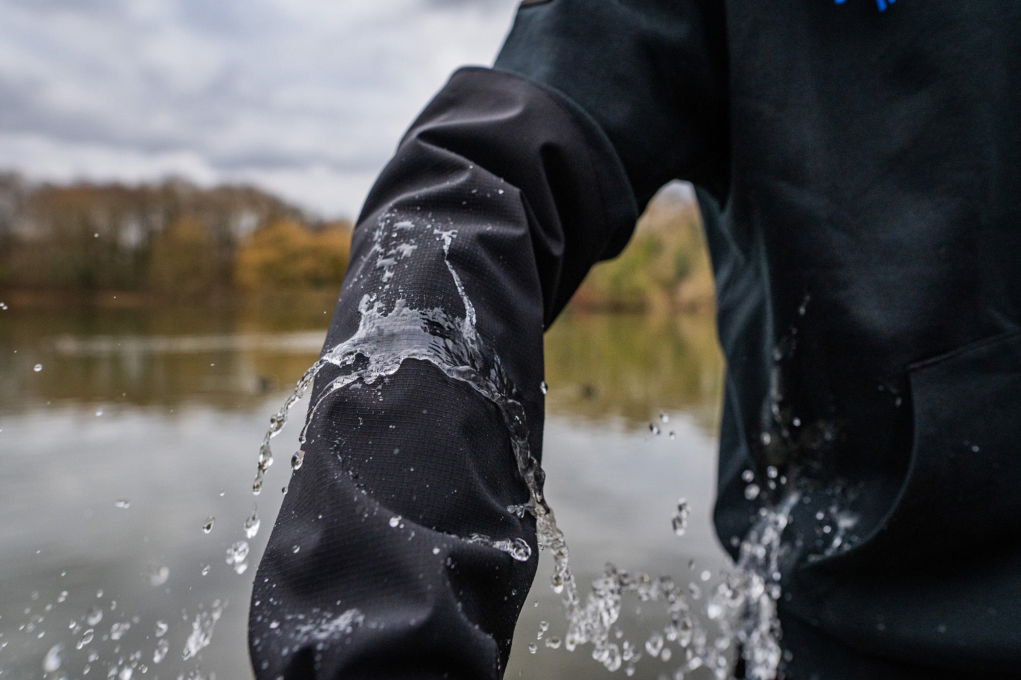 HYDROTECH PULLOVER HOODIE