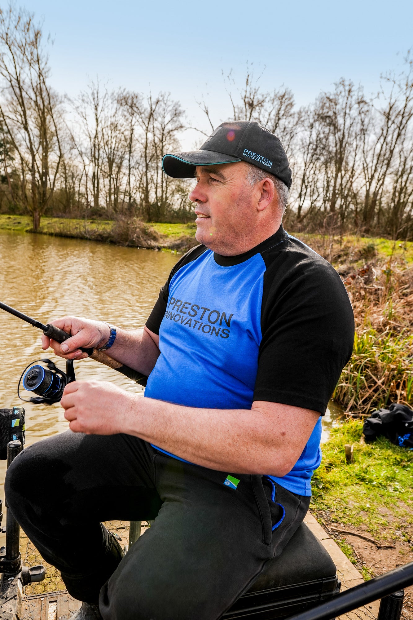 Preston lightweight bleu raglan t-shirt