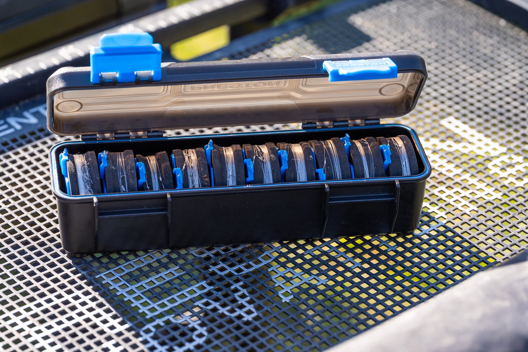 REVOLUTION COMPACT SPOOL BOX