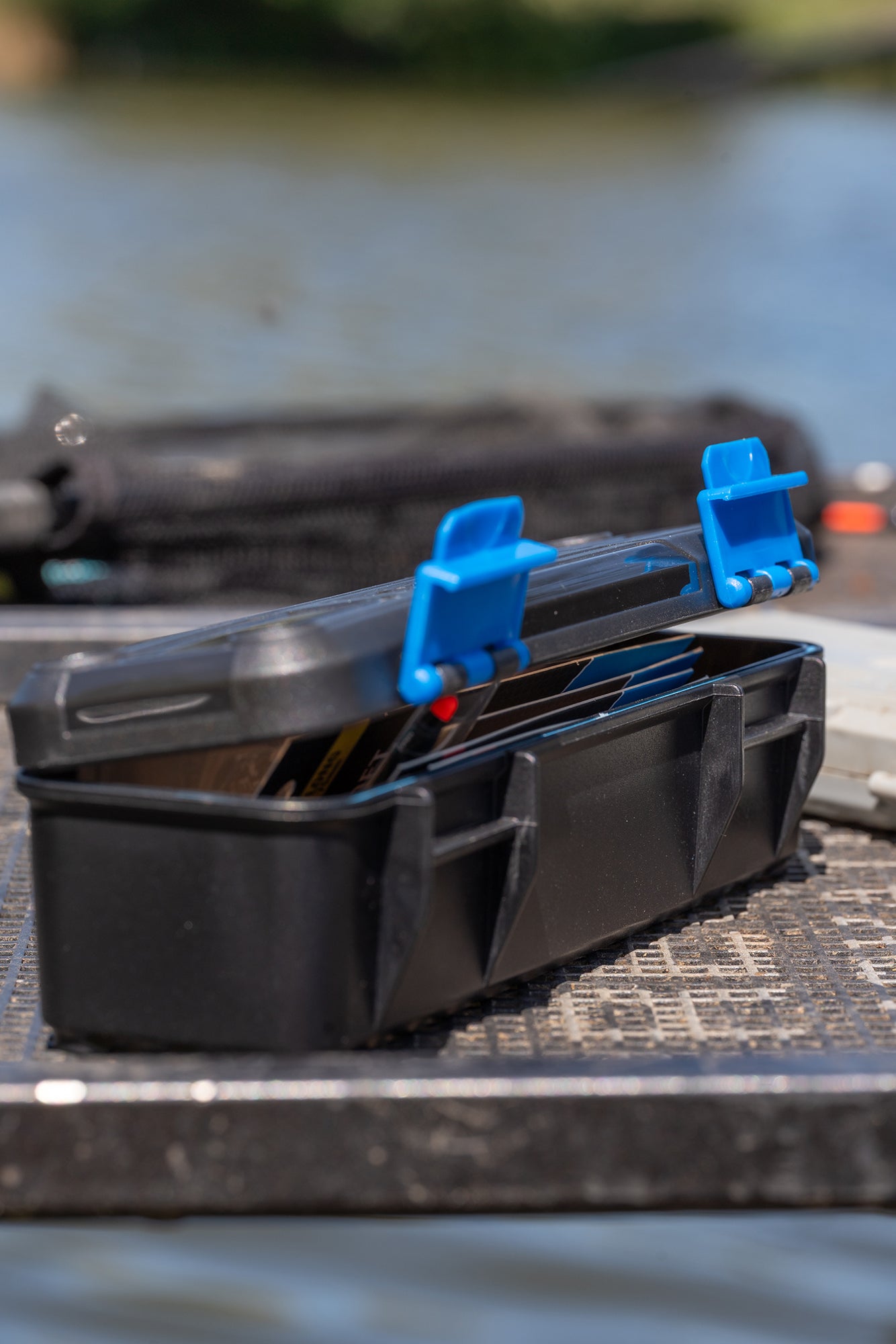 REVOLUTION COMPACT SPOOL BOX