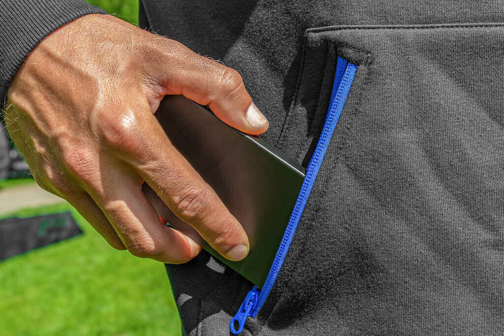 CELCIUS ZIP HOODIE - 🎁