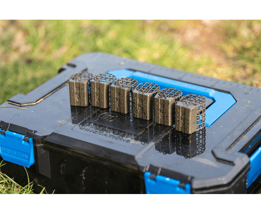 FLOW MESH FEEDER