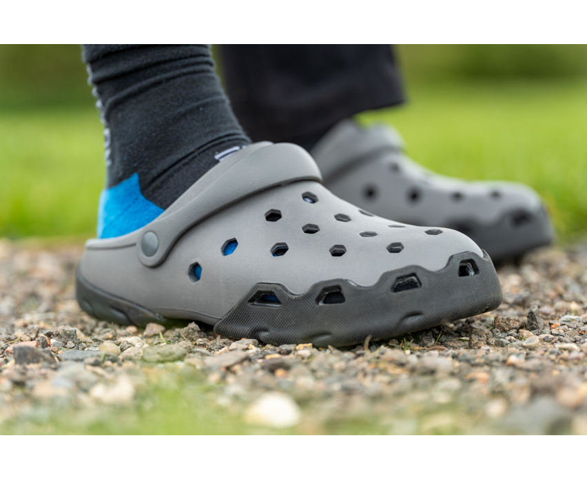 HYDROTECH CLOGS