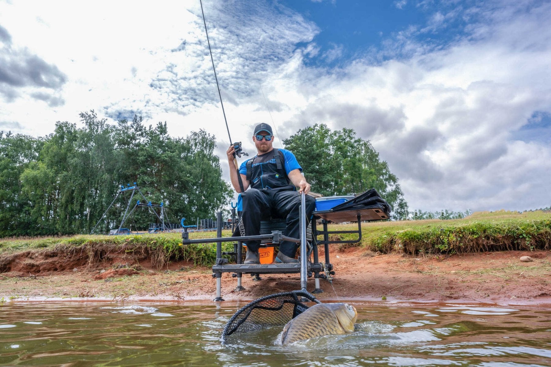 SUPERA X SUPERLIGHT FEEDER and FLOAT RODSπ°