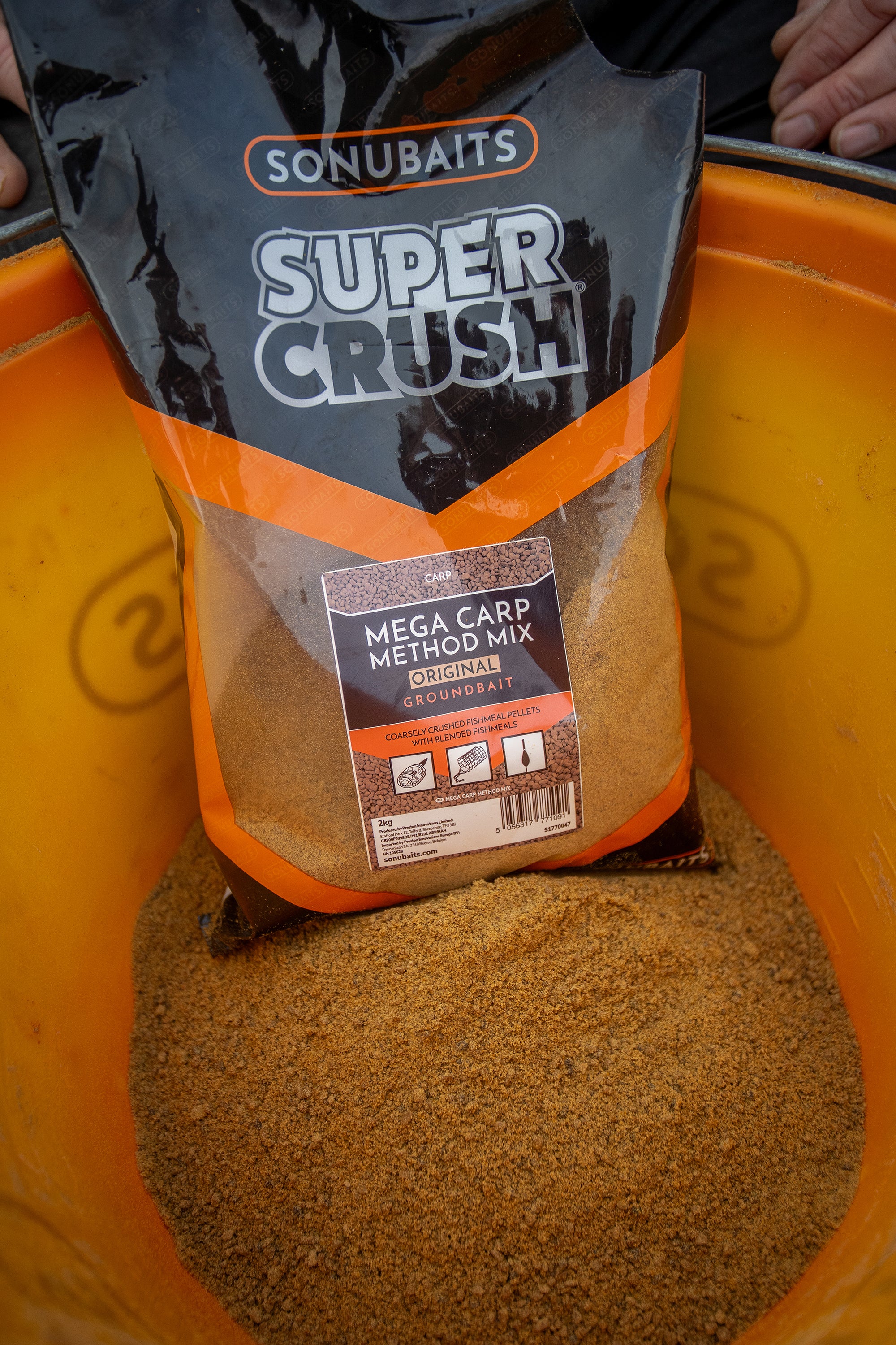 SUPERCRUSH MEGA CARP METHOD MIX 2kg 🎁