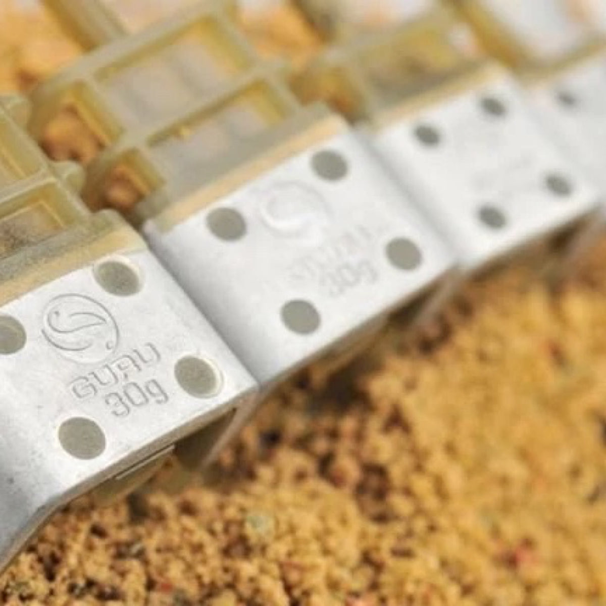 Guru Commercial Cage Feeder – detailafbeelding van de open korf
