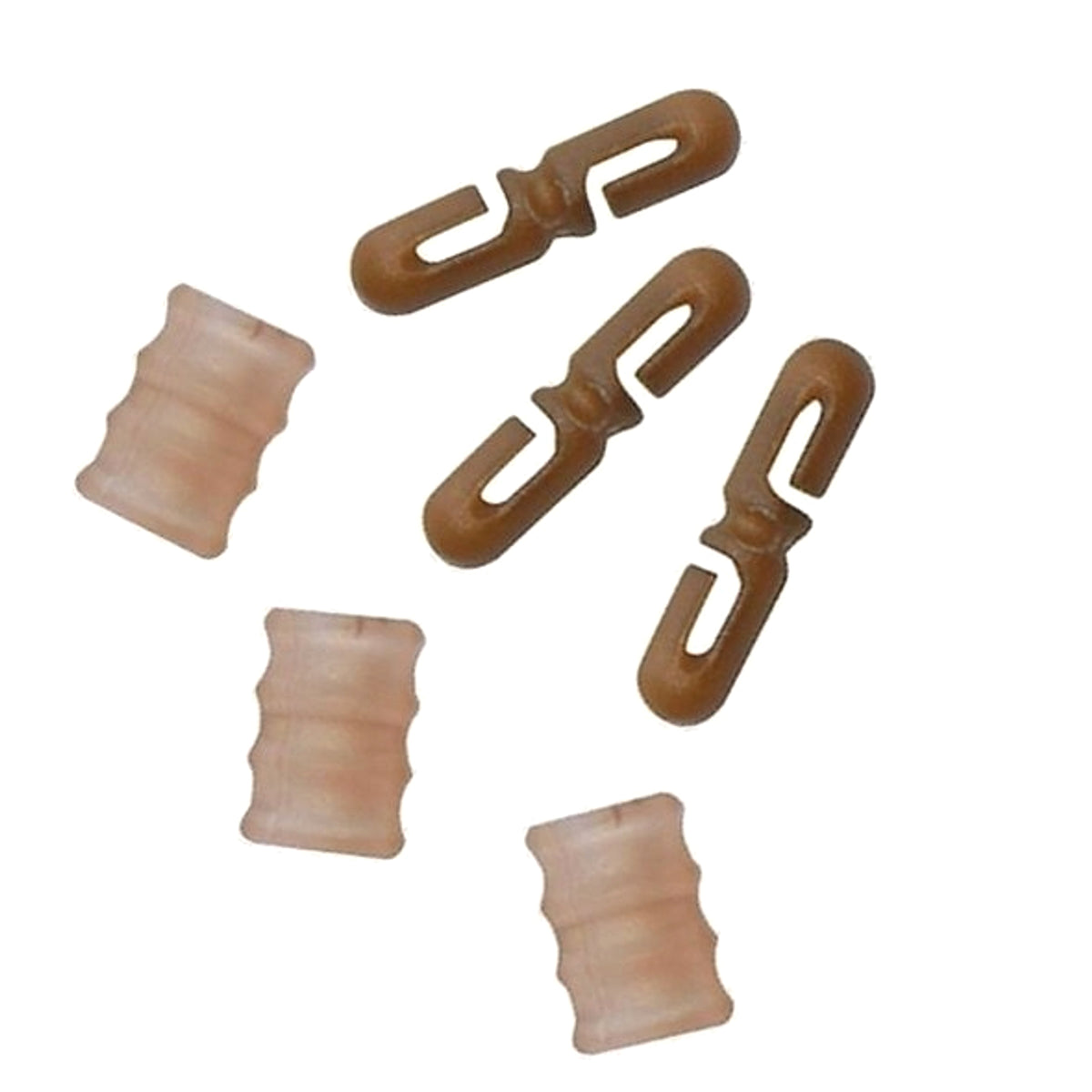 Drennan Method Connectors: drie dubbele snelwisselclips en drie losse rubberen hulzen op een witte achtergrond
