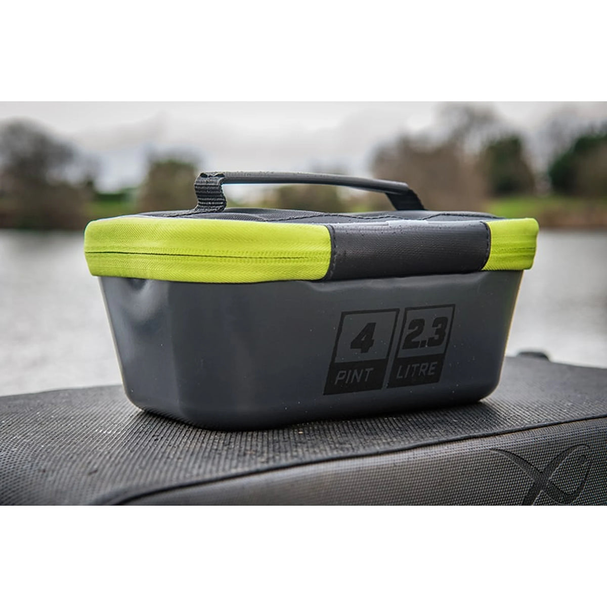 Matrix EVA Air-flow Tub 4 Pint – inhoud 2,3 liter