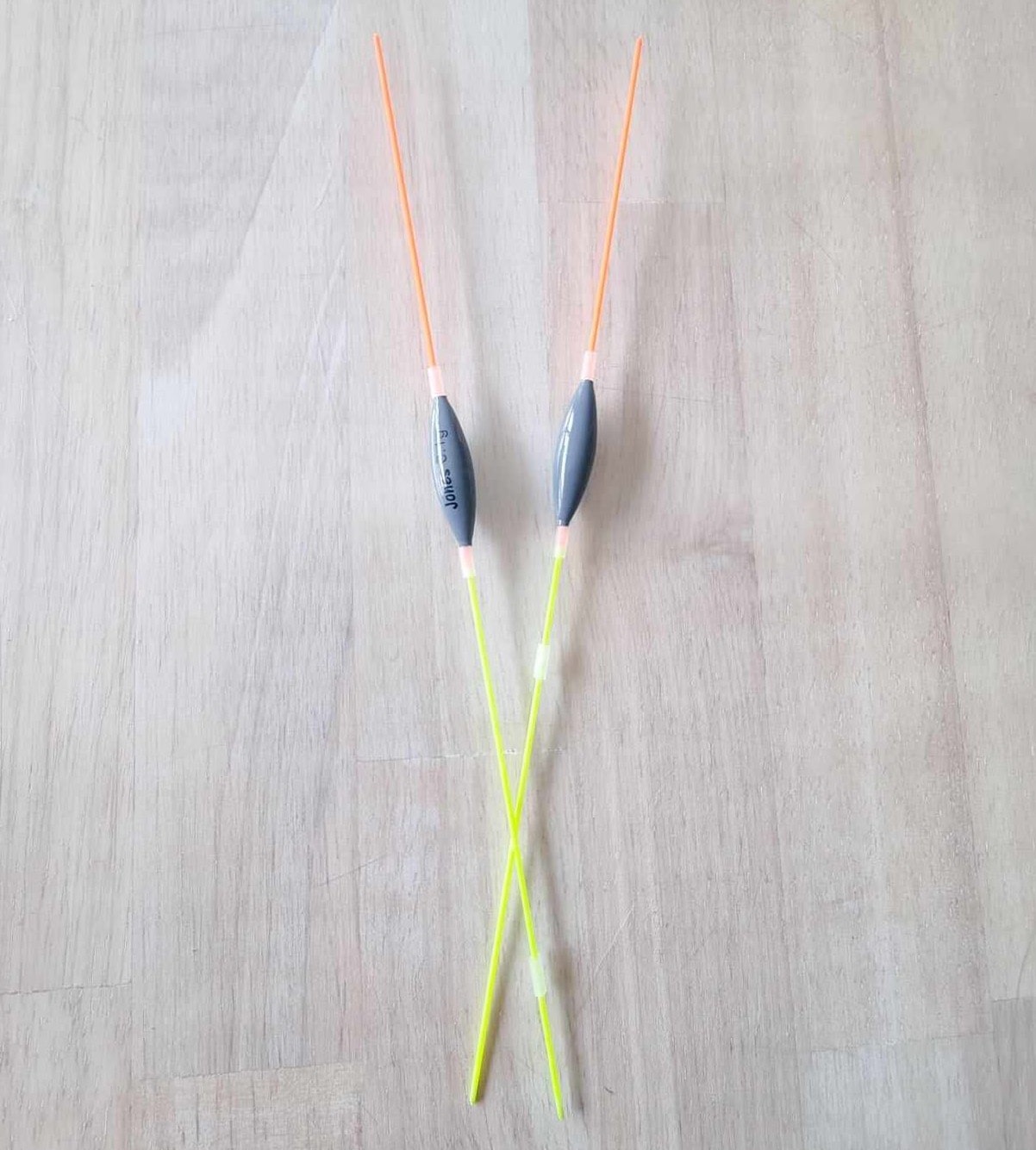 JONES (5 Stück zu 1,85 €/Stück)