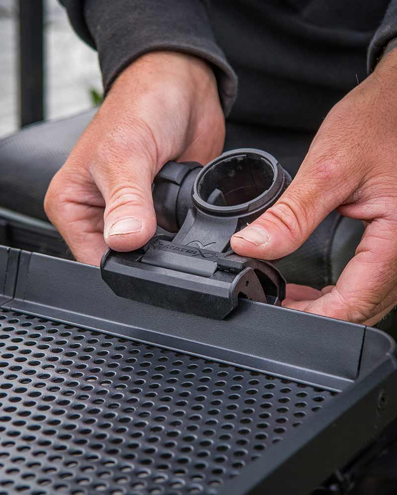 FOLDING SIDE TRAY CLAMP