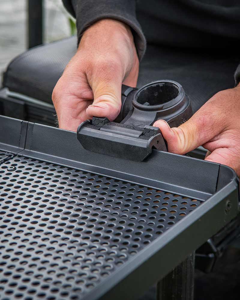 FOLDING SIDE TRAY CLAMP