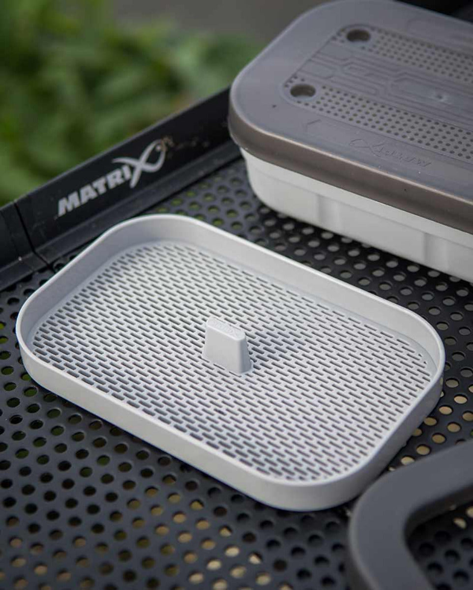 Matrix drainage tray