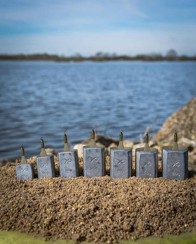 PLASTIC OPEN ENDED FEEDERS