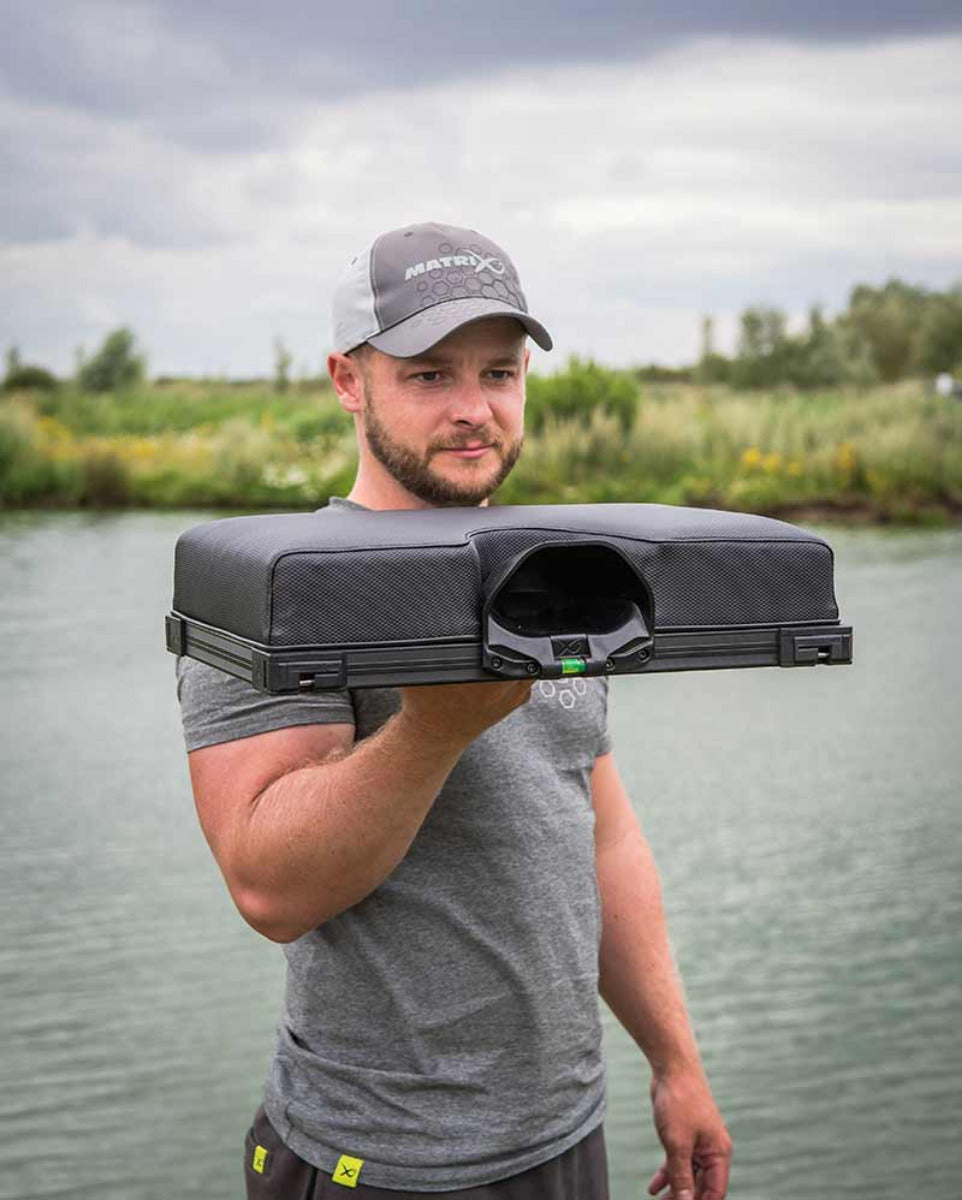 DELUXE SEAT CUSHION UNIT