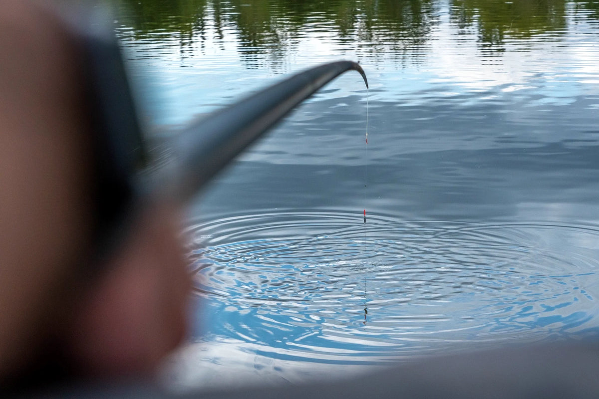 Guru A-Class vaste hengel – hengeltop boven het water