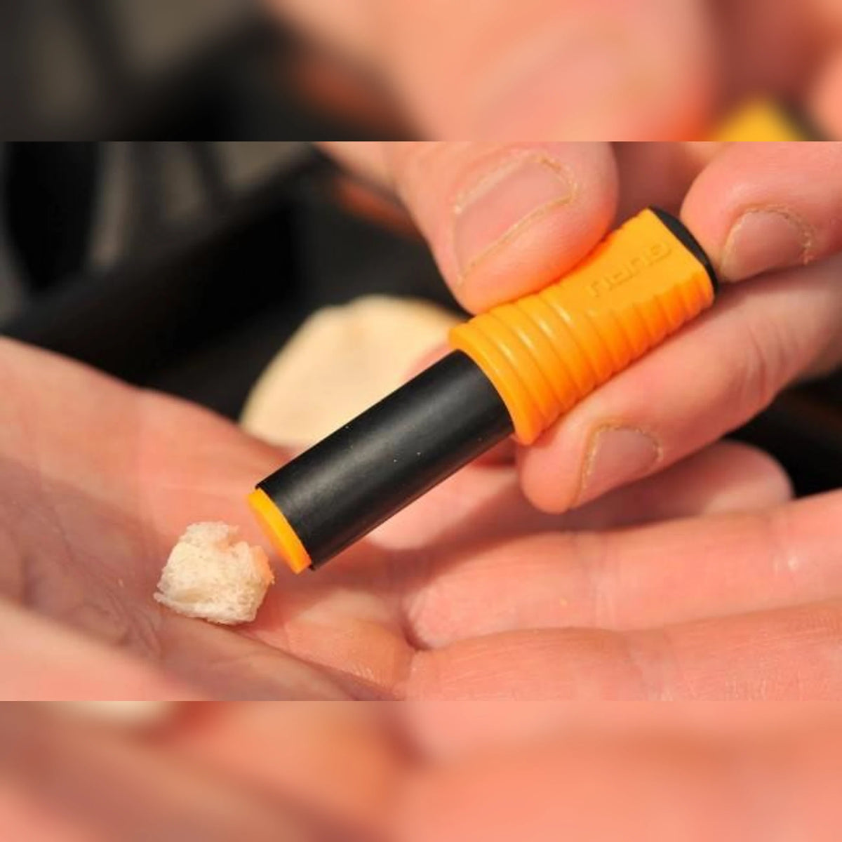 Guru Bait Punches Set – de plunjer duwt een broodrondje uit de punch