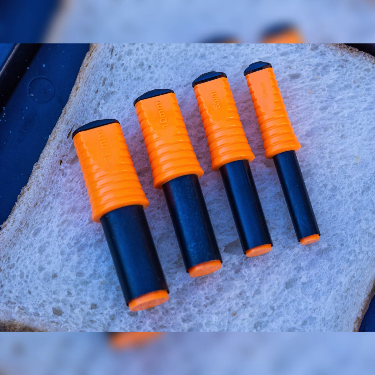 Guru Bait Punches Set – vier punches op brood met de maatopdruk zichtbaar