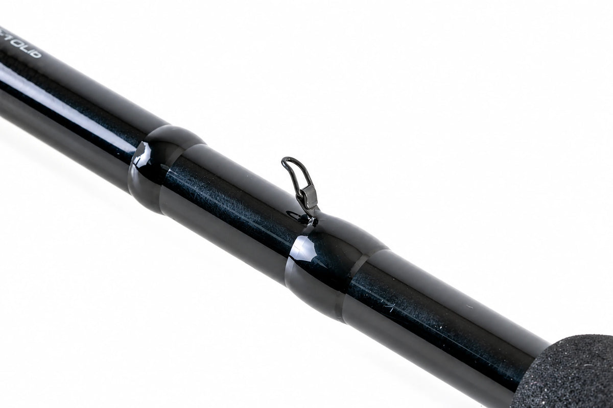 Guru N-Gauge Pro Distance Feeder – detail van de haakhouder en blank