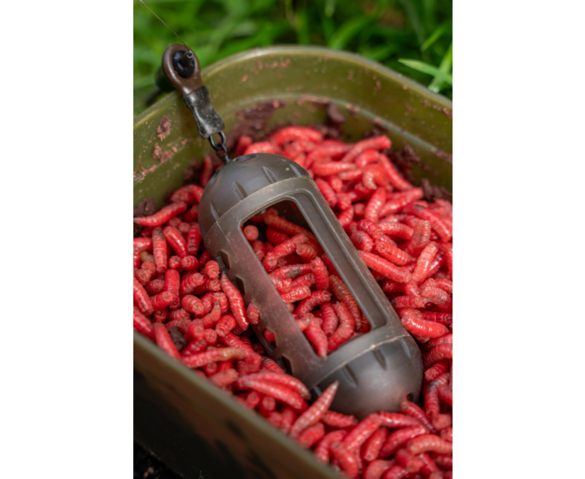 Korum window maggot feeder