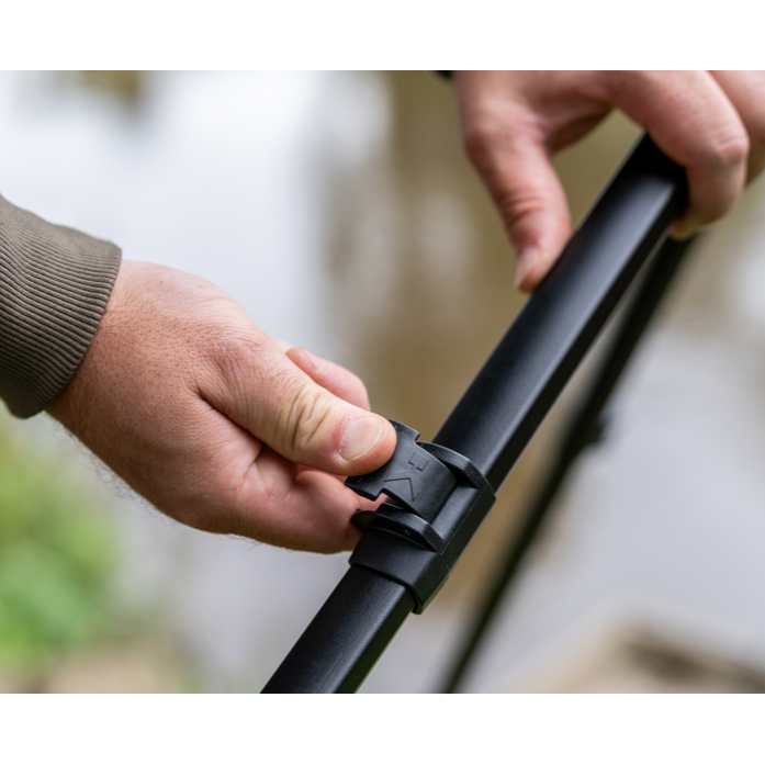 PROGRESS COMPACT RIVER TRIPOD