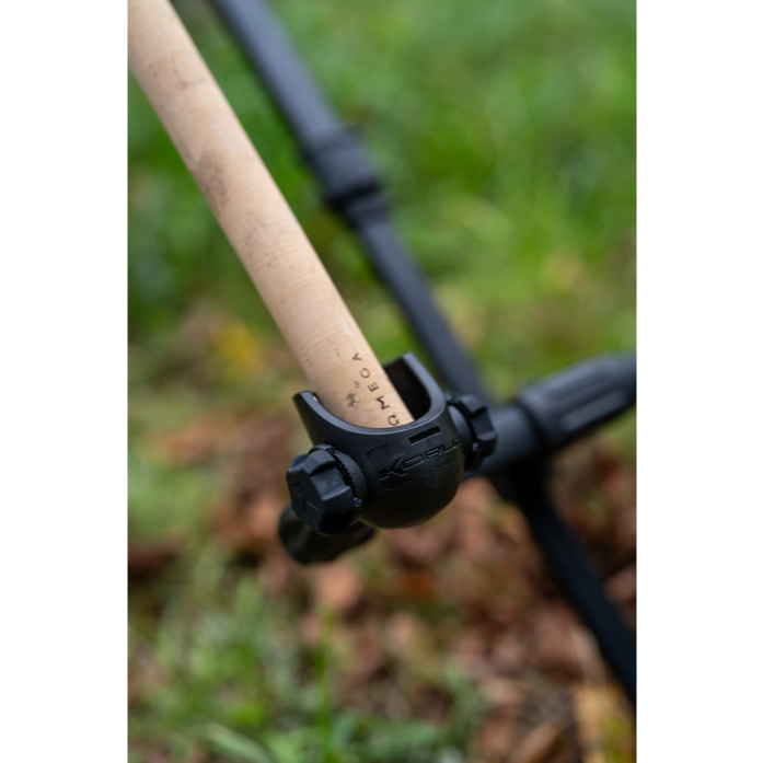 PROGRESS COMPACT RIVER TRIPOD