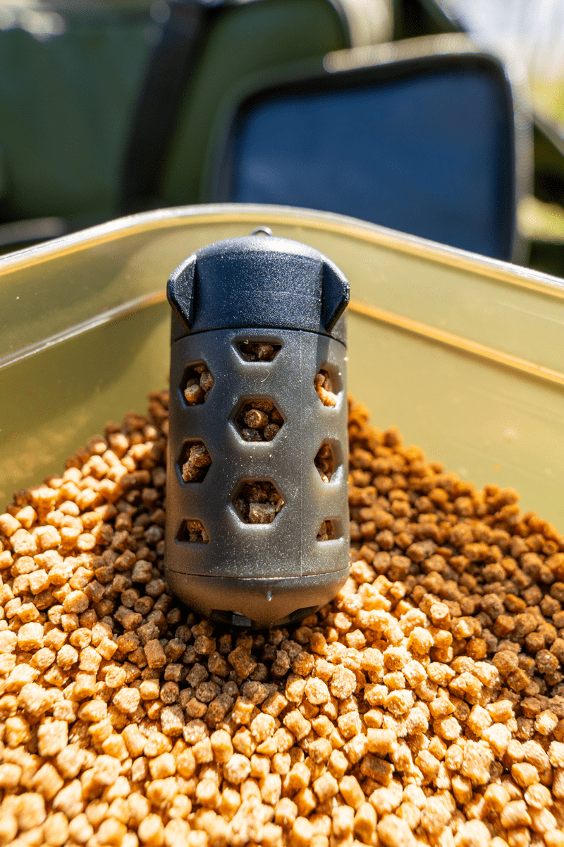 Korum floating feeder