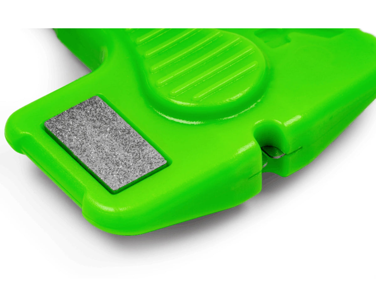 Korum Rig Multi Tool – detail van het rechthoekige slijpvlak, de gripribben en de uitsparing
