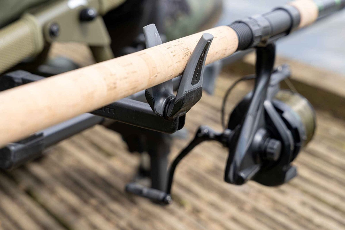 Korum XS Rod Support Arm als hengelsteun