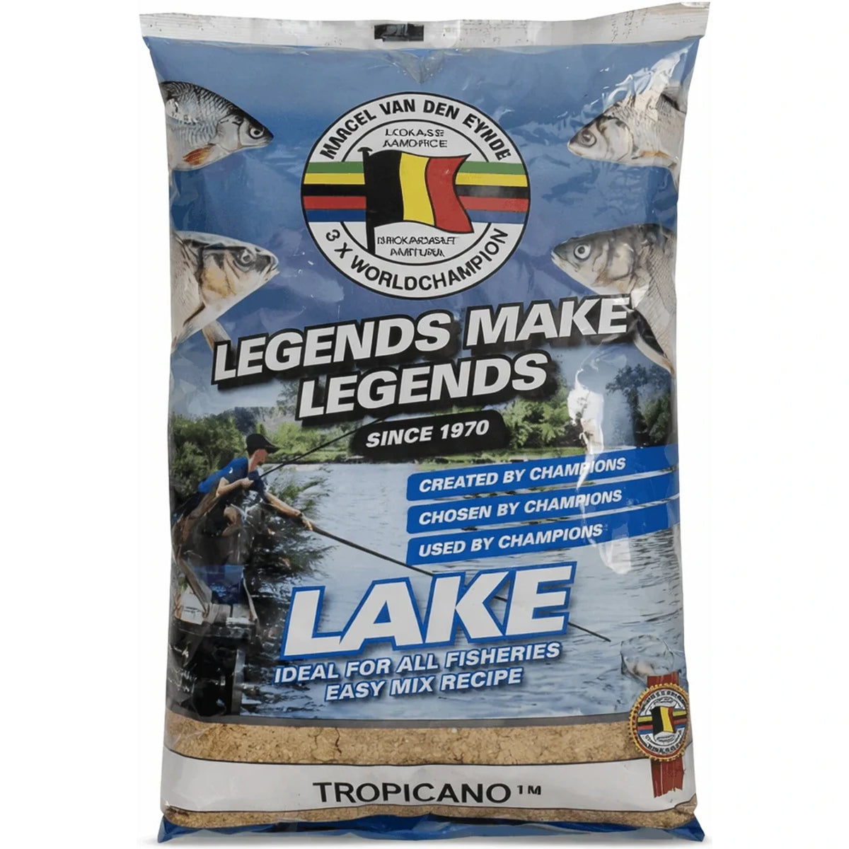 Marcel Van Den Eynde Tropicano: blauwe voerzak met vissen, een visserijscène en LAKE-opdruk.