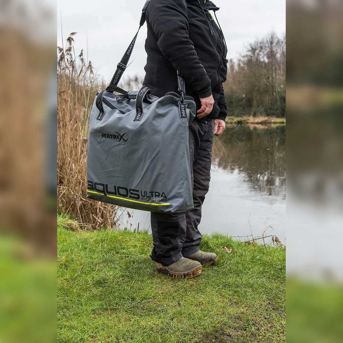 Matrix Aquos PVC Net Bag – tas dragen naast het water